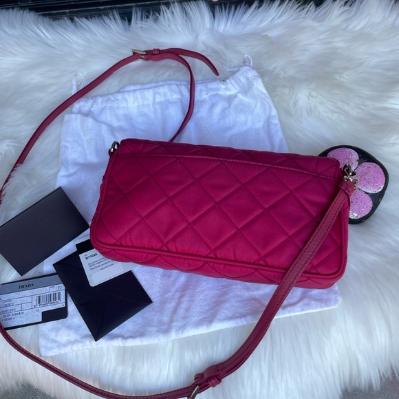 Authentic PRADA Tessuto Impuntu Shoulder Bag Pink Nylon - Picture 5 of 17
